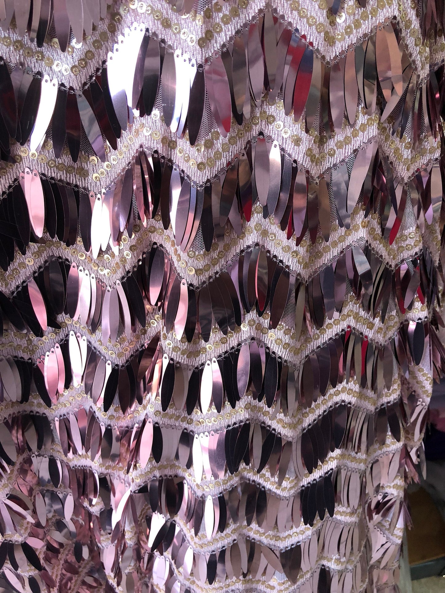 New sequins zig zag design on stretch mesh base 2way stretch 58/60" Sold by the YD. Ship worldwide from Los Angeles California USA.