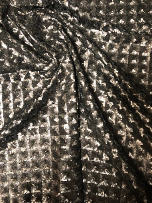 3D black sequins mini glitz all over on stretch base 2way 57/58" Sold by the YD. Ships worldwide from Los Angeles California USA.