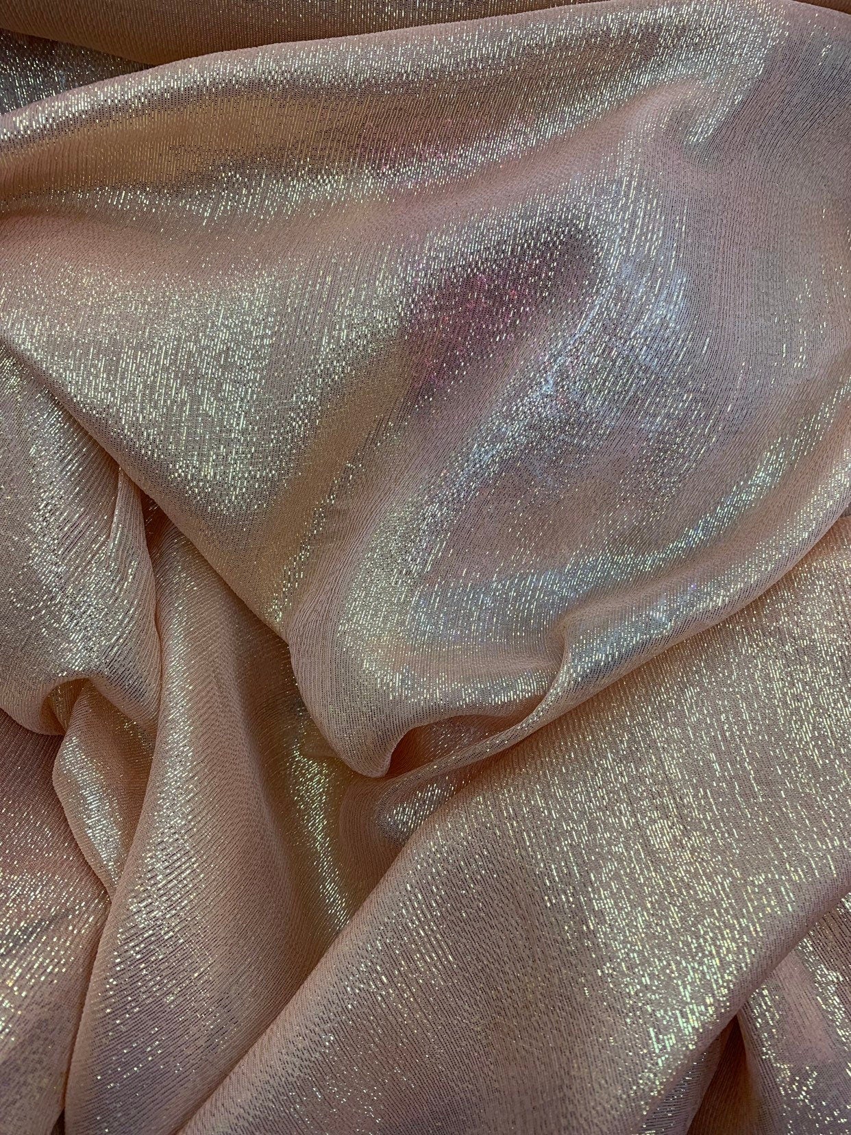Silk metallic chiffon Blush/gold 2way Stretch 44/45" Sold by the YD. Ships worldwide from Los Ángeles California USA.