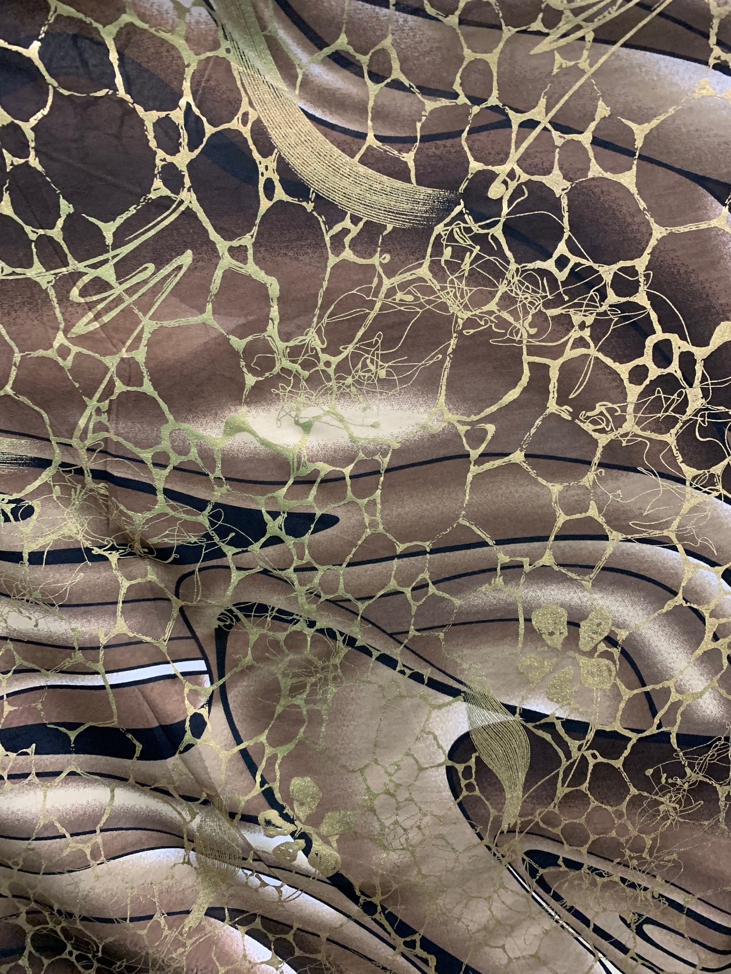 New poly spandex metallic print modern design 4-way Stretch 58/60” Sold by the YD. Ships worldwide from Los Angeles California USA.