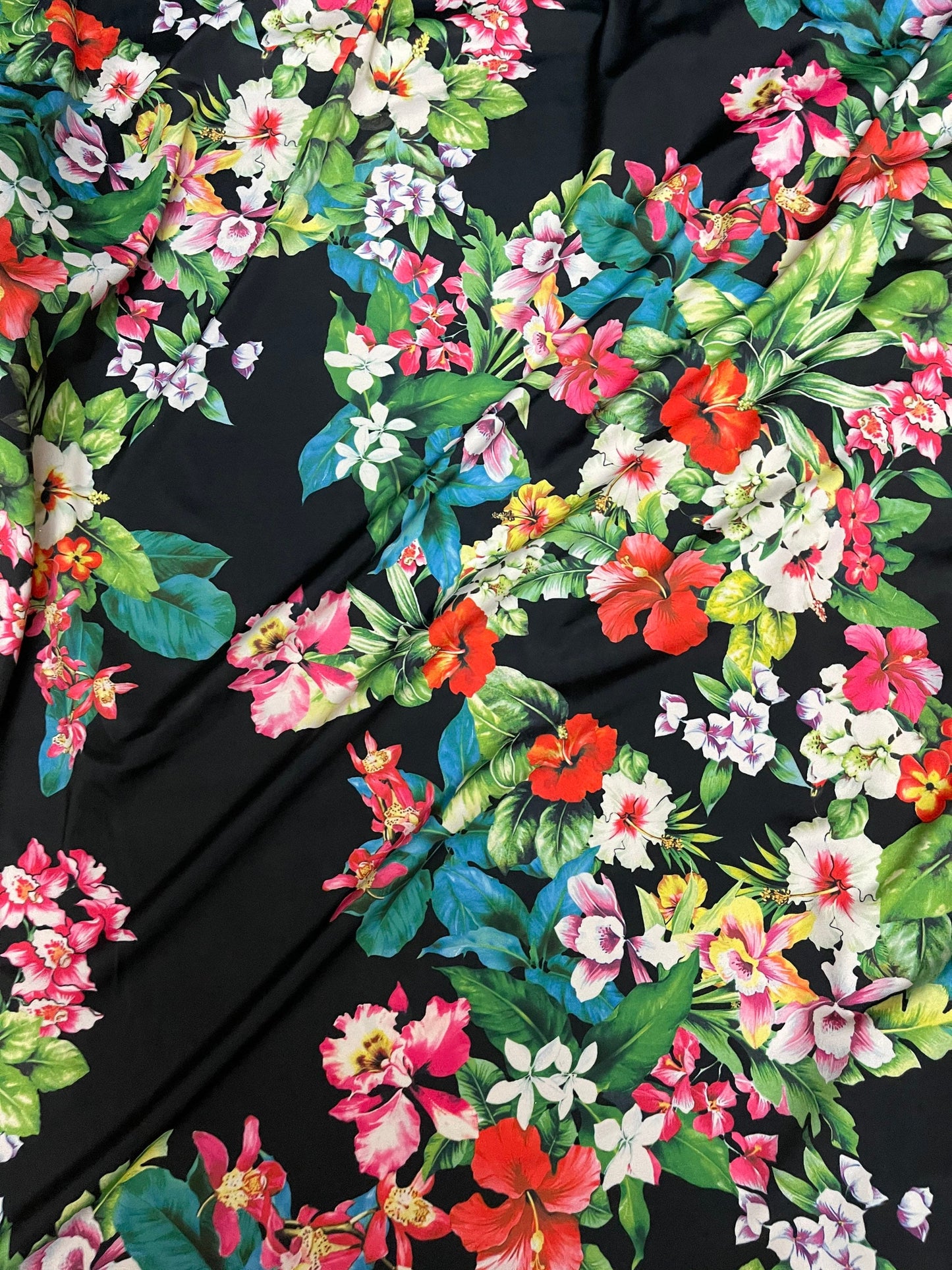 New floral design print on great quality of nylon spandex 4-way stretch 58/60” Sold by the YD. Ships Worldwide from Los Angeles California