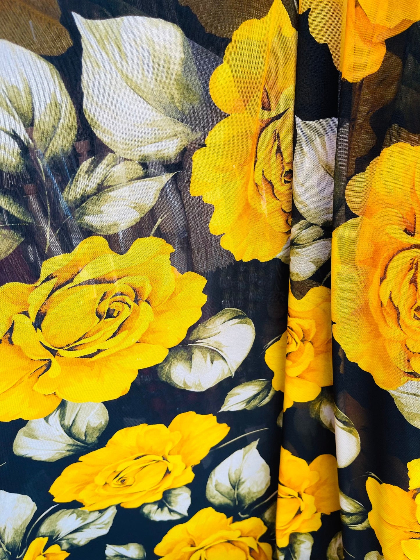 New flower design print on great quality of nylon mesh 4-way stretch 58/60” Sold by the YD. Ships Worldwide from Los Angeles California USA.