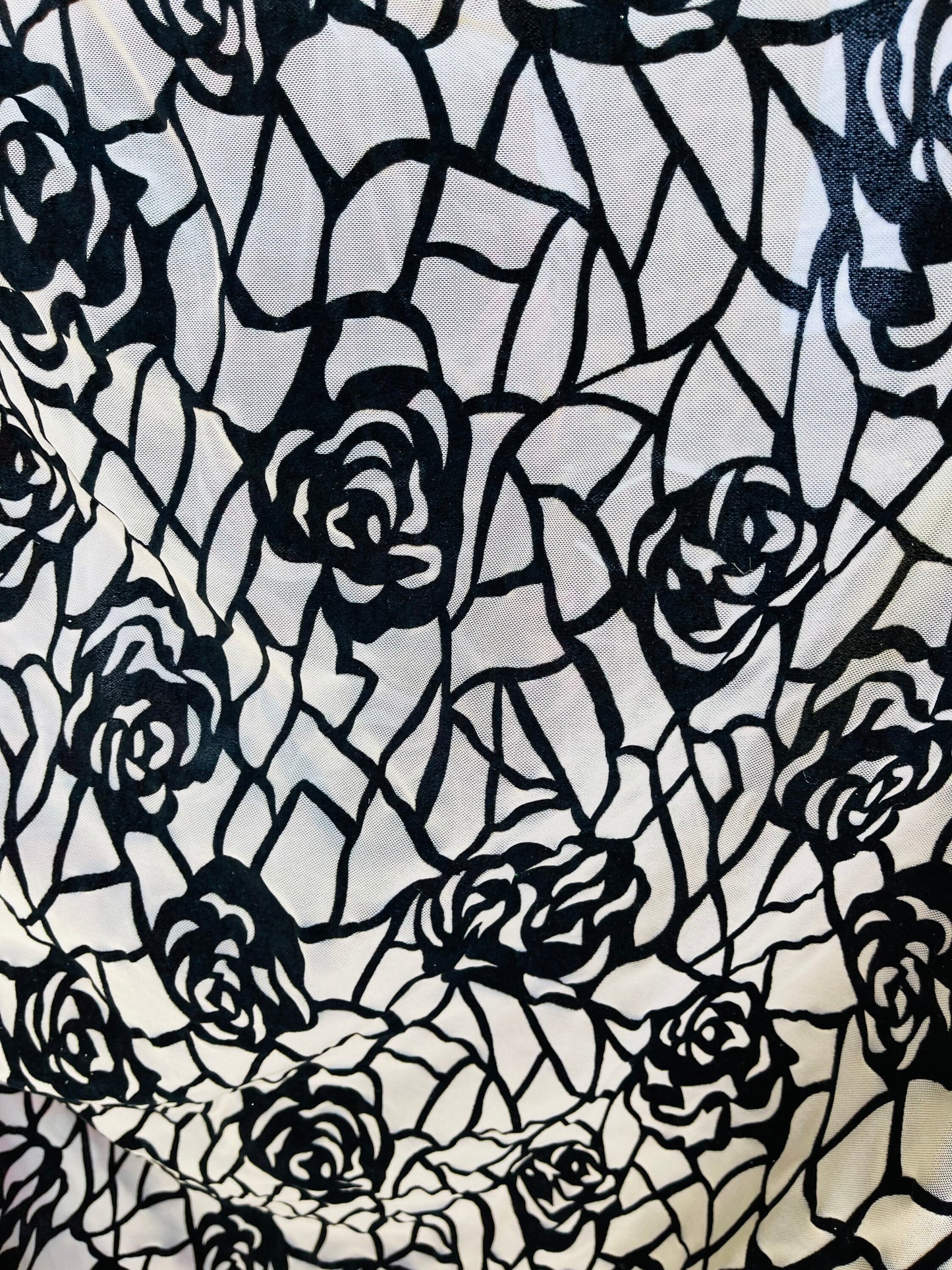 New Rose design flocking print on nude power mesh 4-way stretch 58/60” Sold by the YD. Ships Worldwide from Los Ángeles California USA