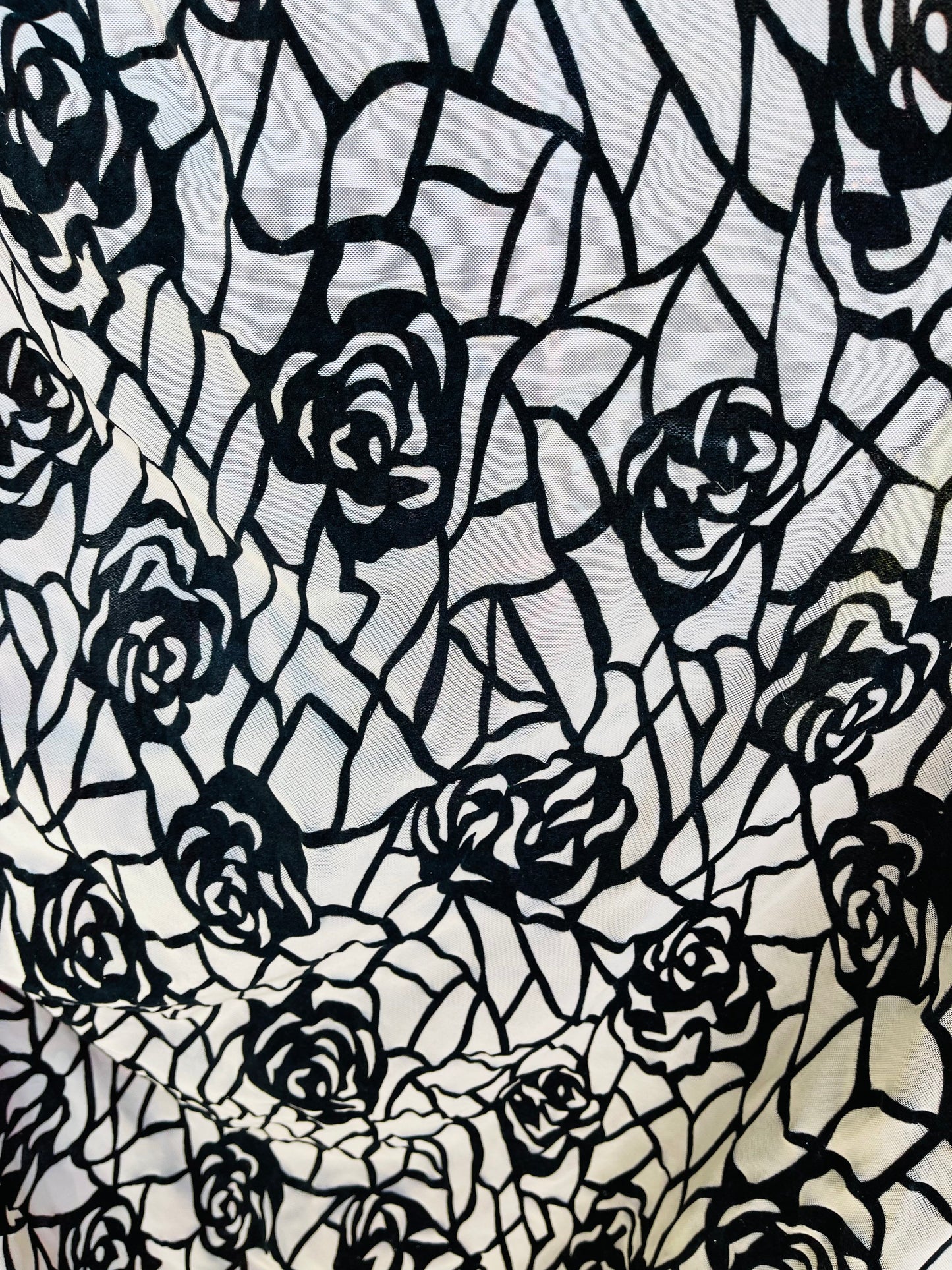 New Rose design flocking print on nude power mesh 4-way stretch 58/60” Sold by the YD. Ships Worldwide from Los Ángeles California USA