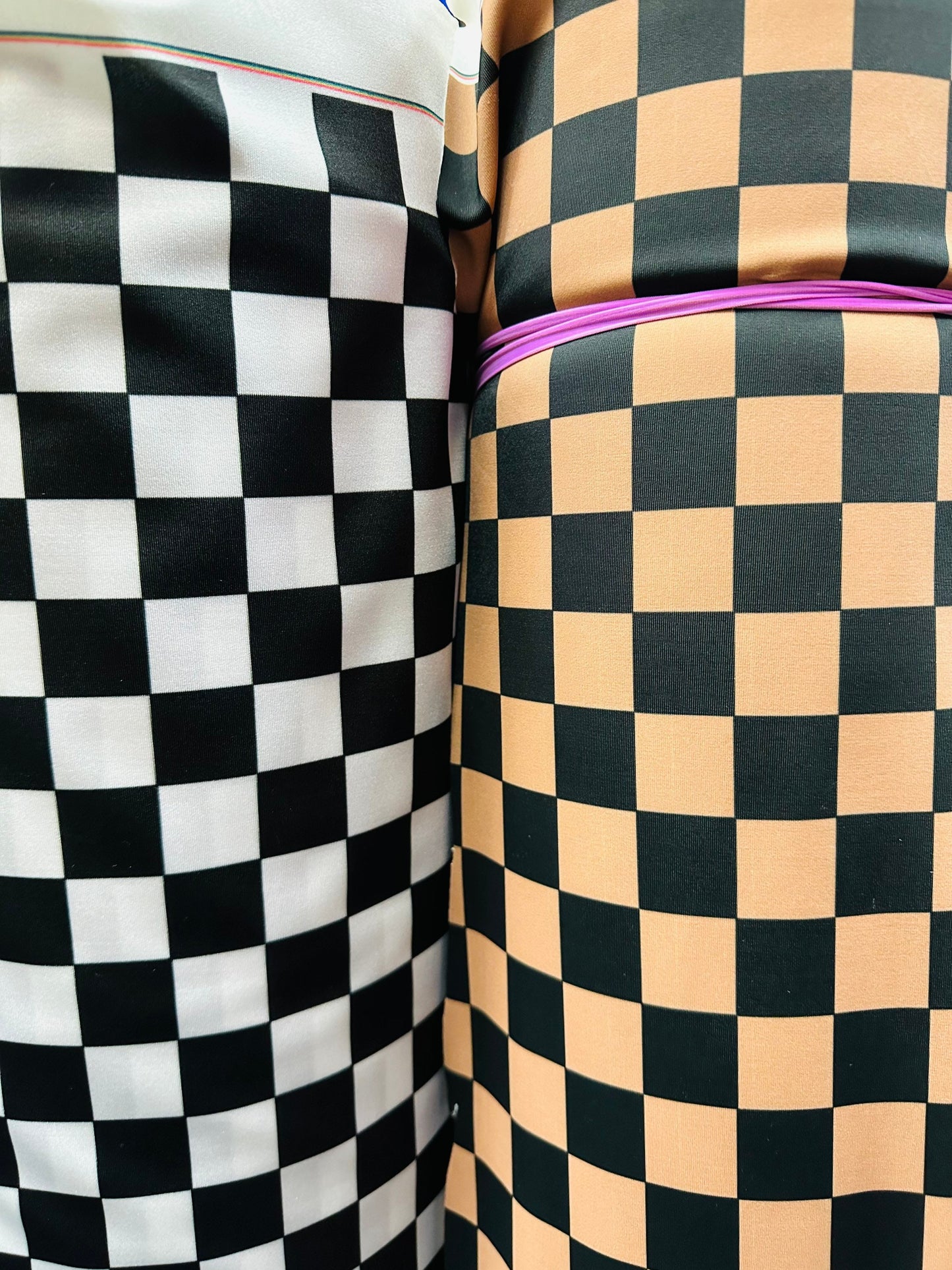 Checkered design 1” print on great quality of nylon spandex 4-way 58/60” Sold by the YD. Ships Worldwide from Los Angeles California USA.