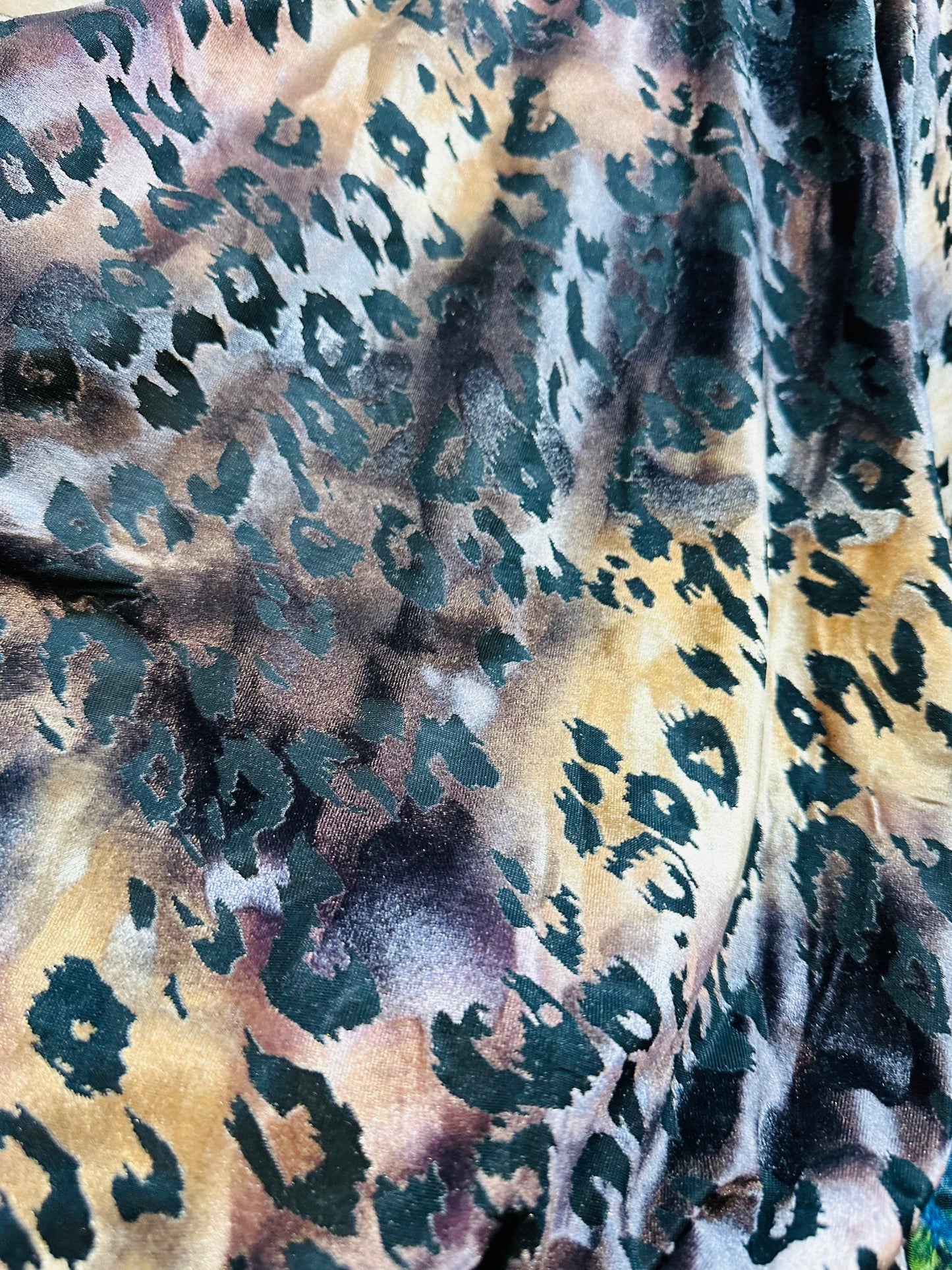 Leopard design in luxury burnout stretch velvet 4-way stretch 58/60” Sold by the YD.
