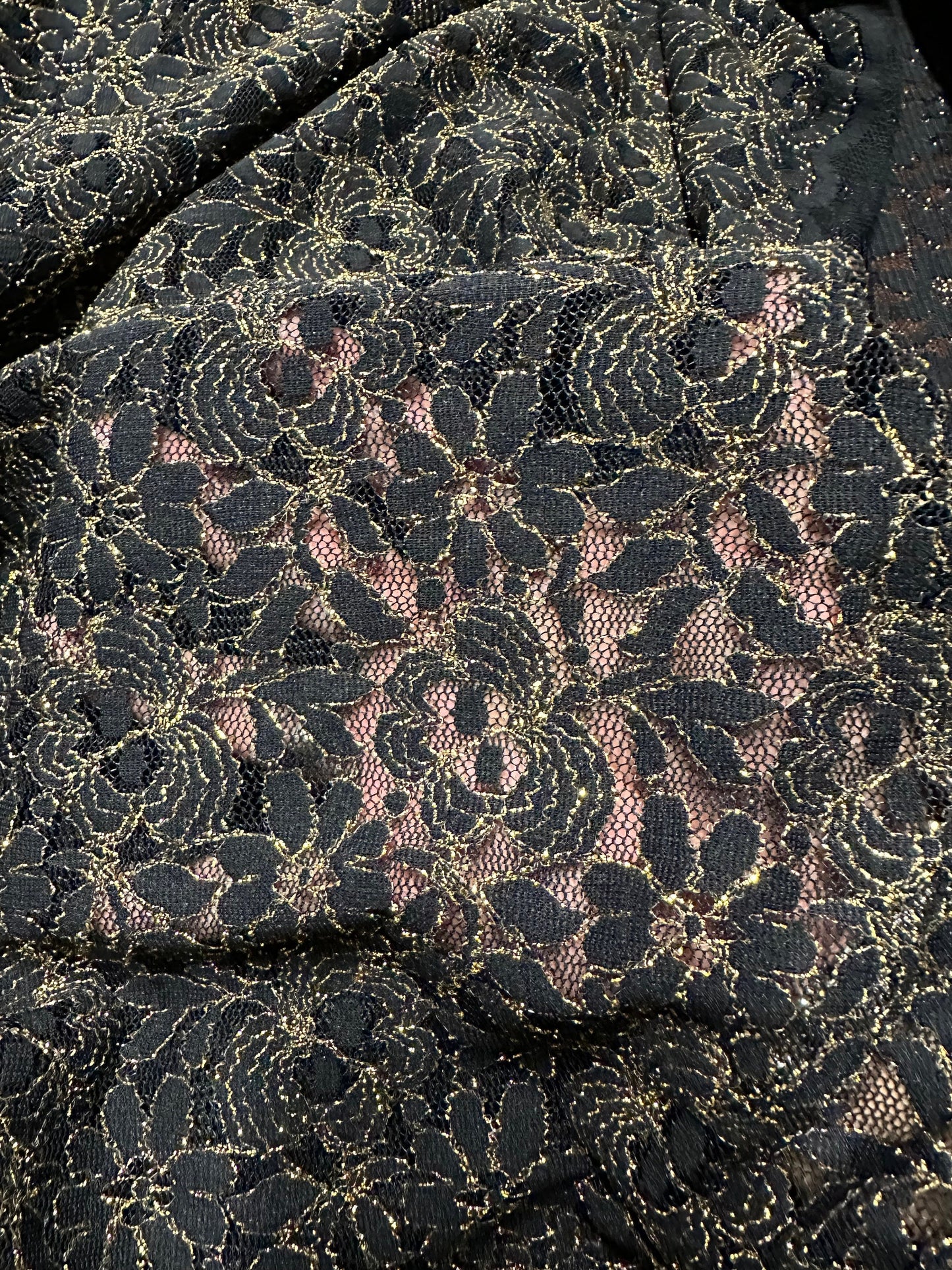 Metallic lace Victoria design 4-way stretch high quality lace 58/60”