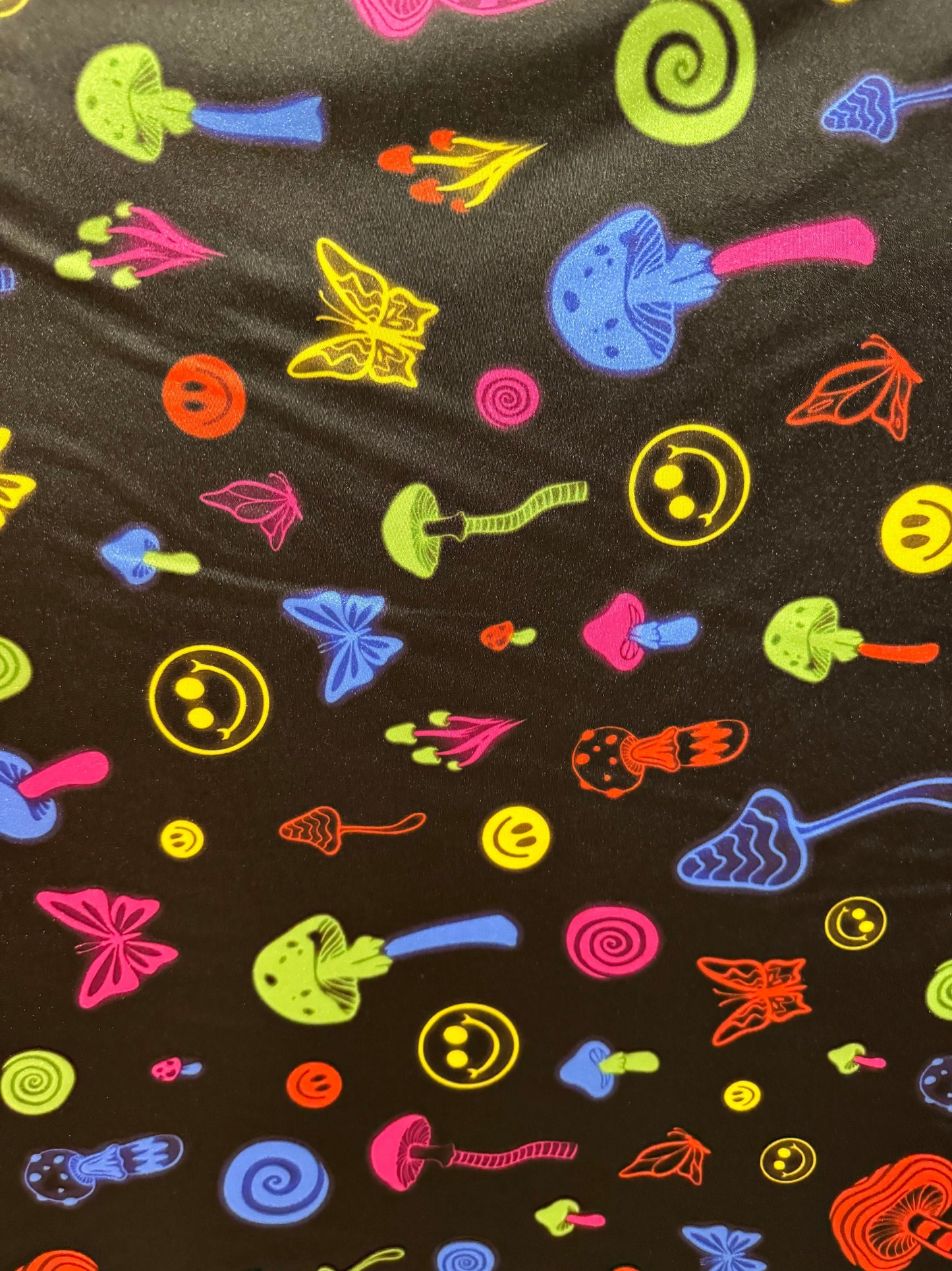 Fantastic mushrooms design black/multicolor print on great quality of nylon spandex 4-way stretch 58/60”