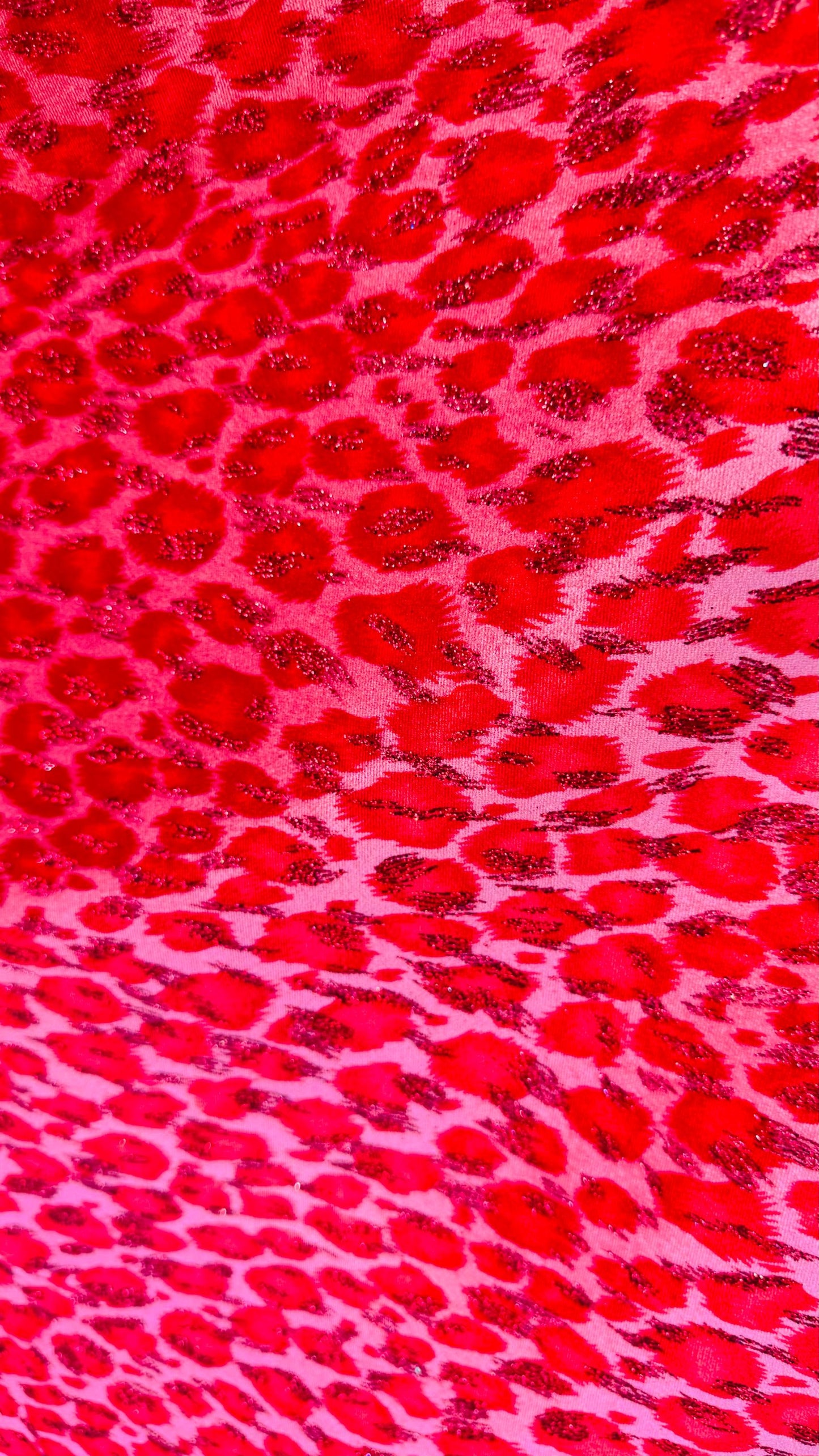 Leopard design Red/Pink with glitter print on velvet 420gsm 4way stretch 58/60” Sold by the YD. Ships worldwide from Los Angeles California