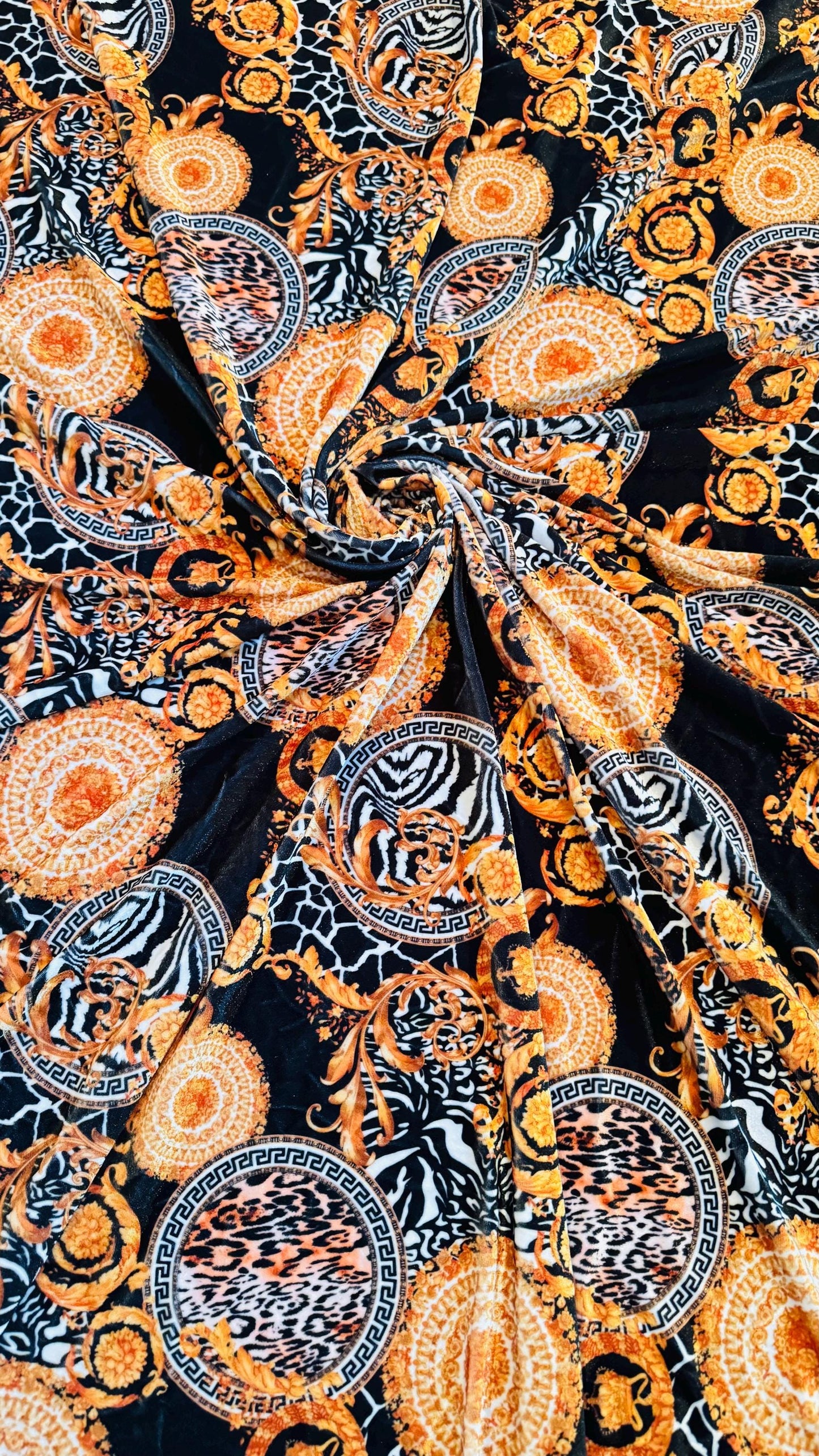 New Fashion Brand design print on heavy stretch velvet 4way stretch 58/60" Sold by the YD. Ships worldwide from Los Ángeles California USA