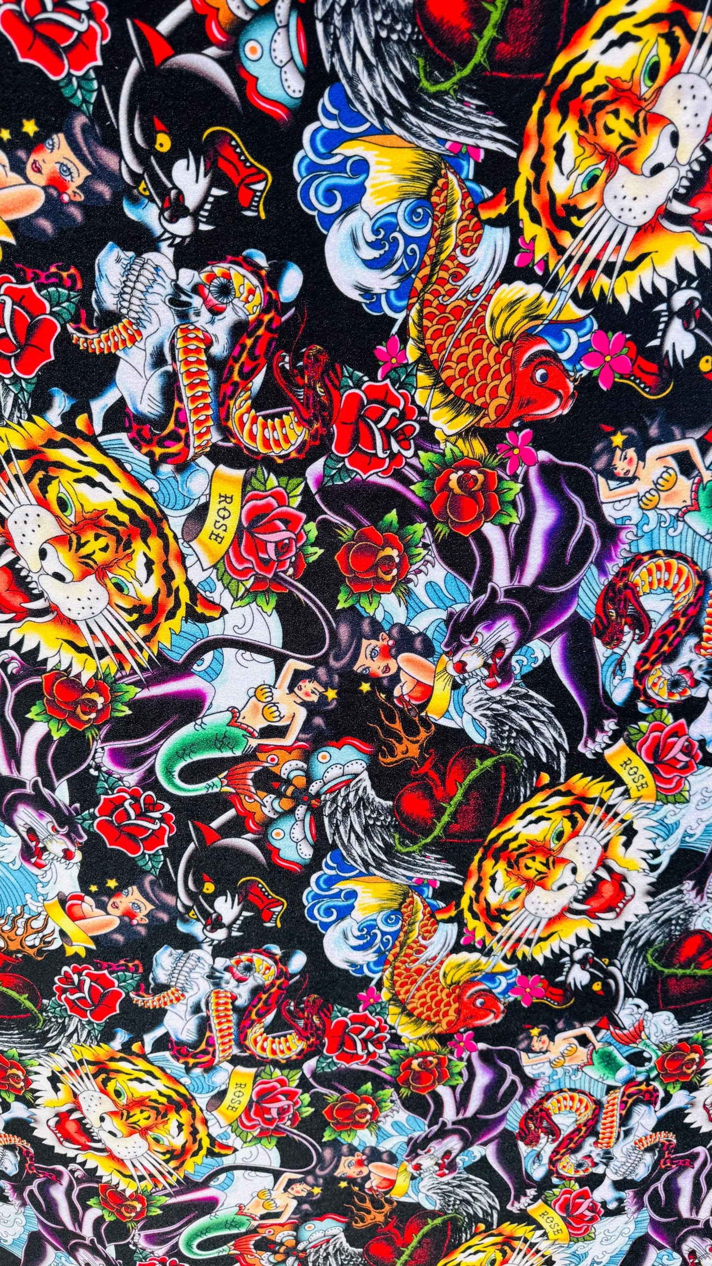 New Luxury stretch velvet with Japanese Tattoo design 4way stretch 58/60" Sold by the YD. Ships worldwide from Los Ángeles California USA.