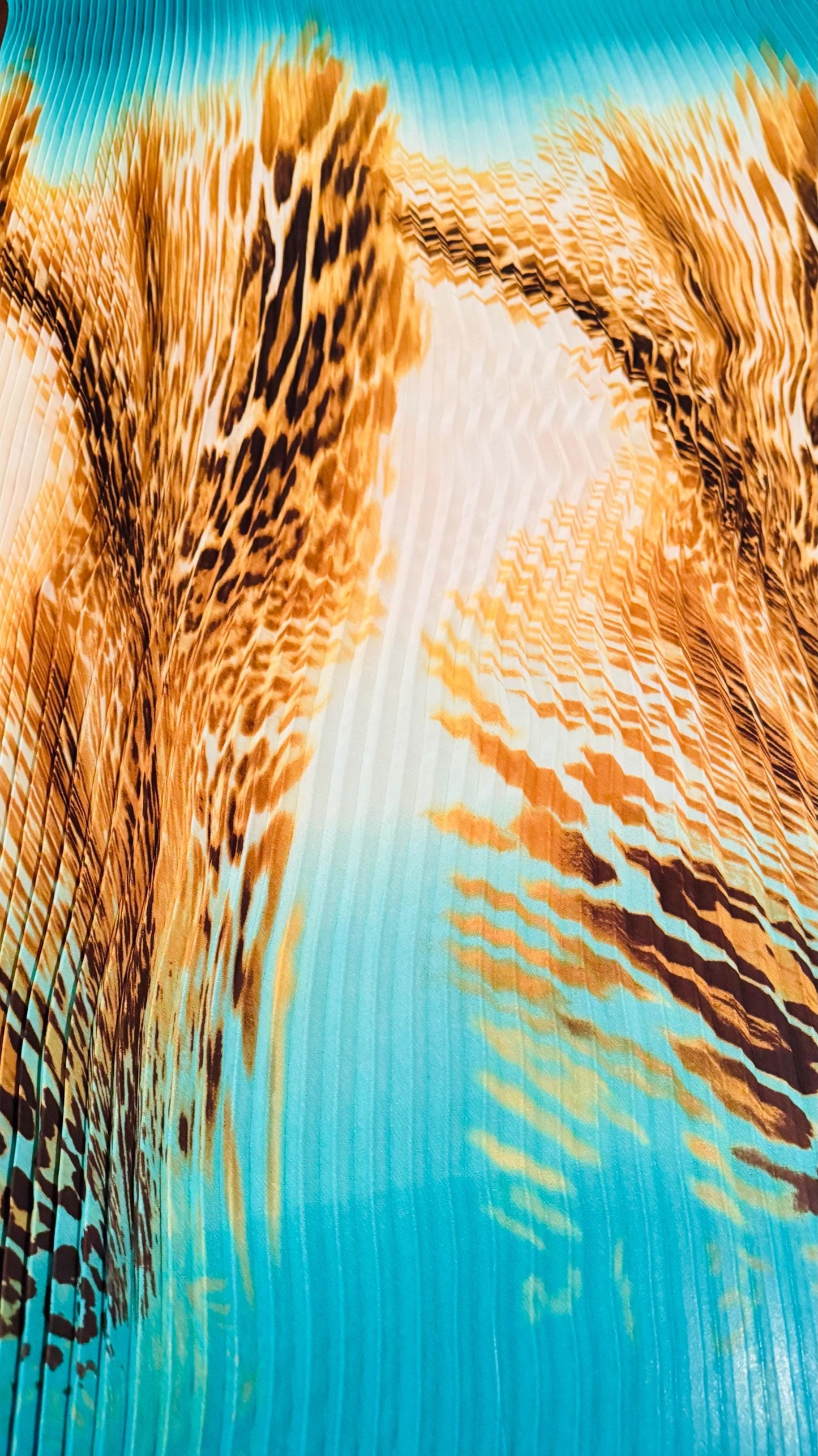 New 1/2” accordion pleaded Ombre chiffon exotic Hiding leopard design 58/60” Sold by the YD. Ships worldwide from Los Angeles California