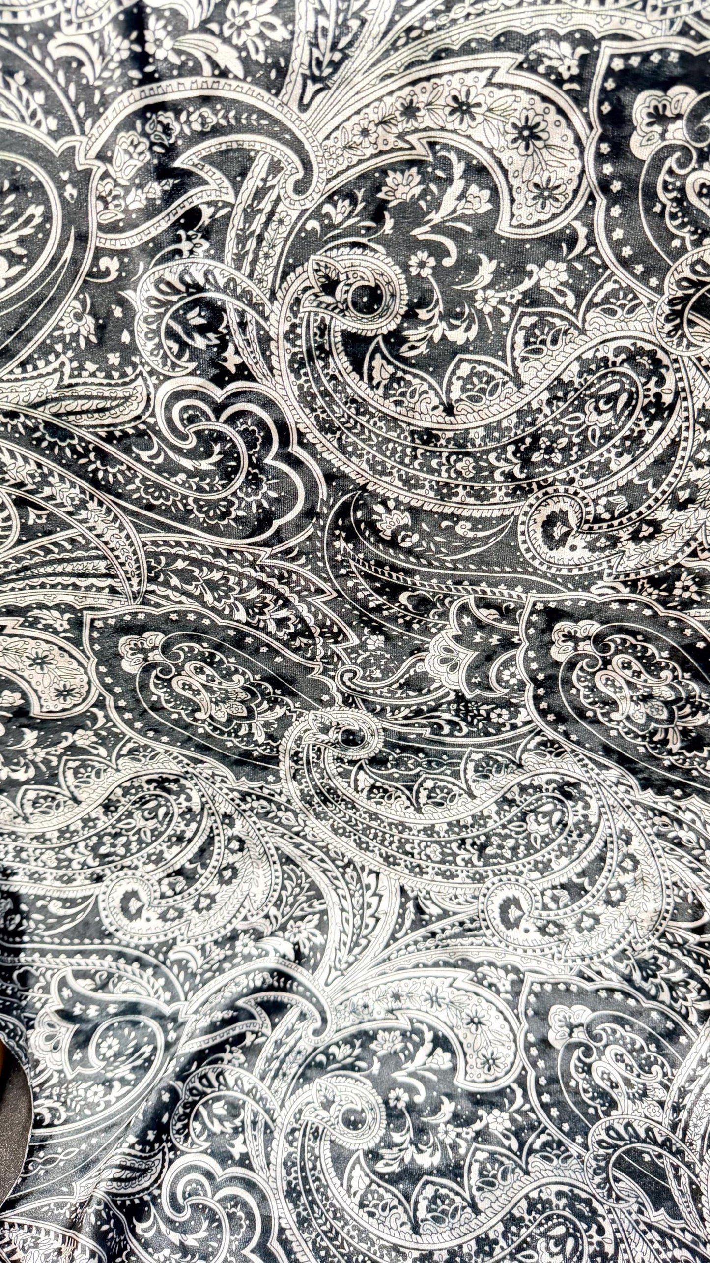 New Luxury paisley design black color print on best quality of velvet 4-way stretch 58/60” Sold by the YD. Ships Worldwide from Los Angeles