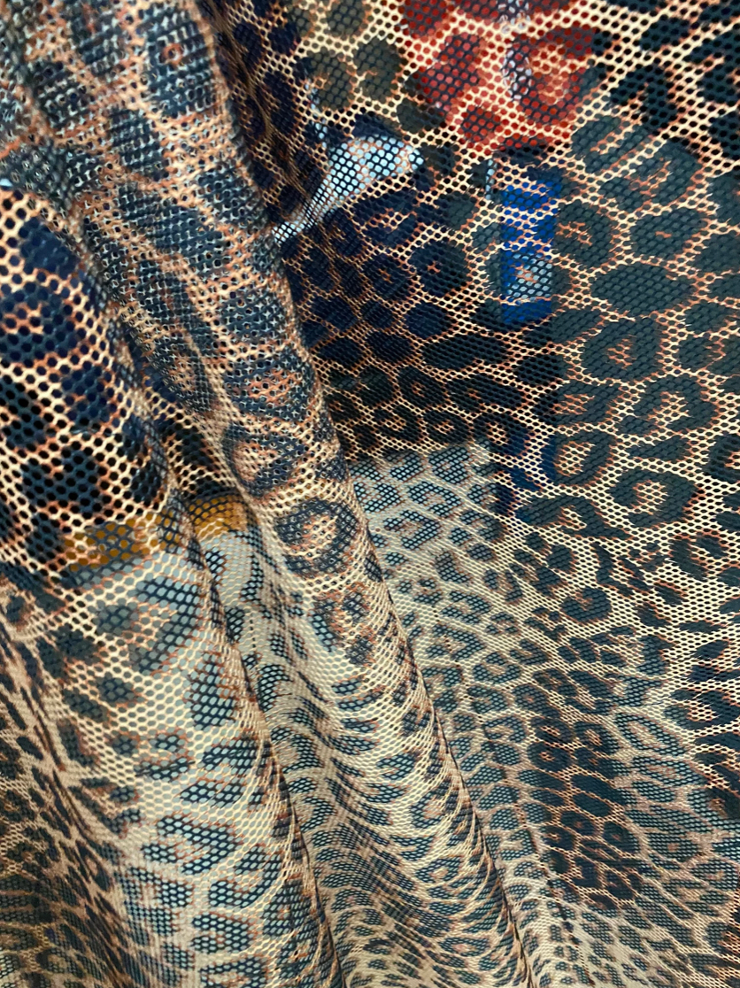 Leopard Fishnet Texture New fishnet exotic leopard design 2-way stretch 58/60” – AlexLAFabrics