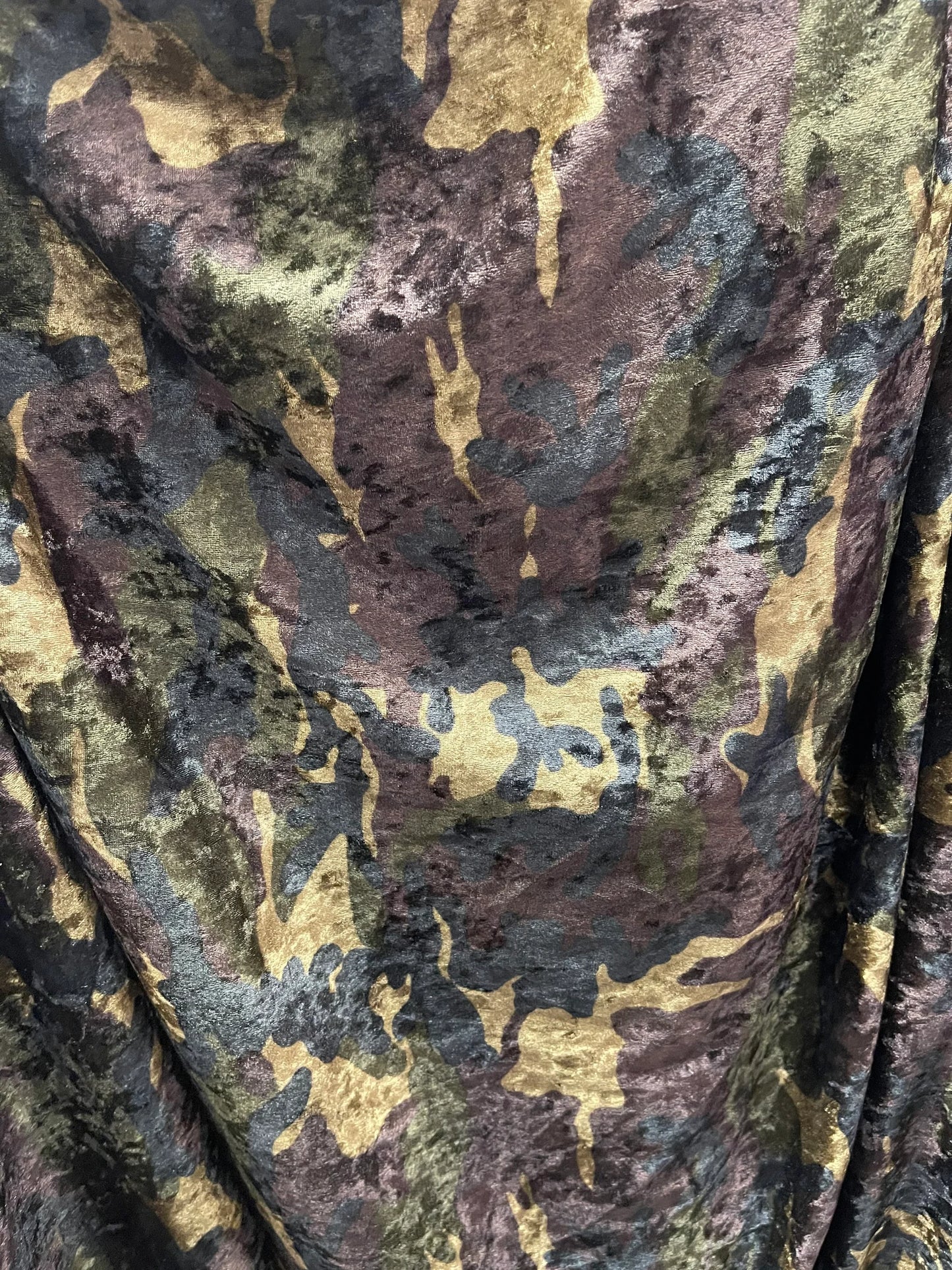 Army design green camouflage print on stretch velvet velour 2-way stretch 58/60”