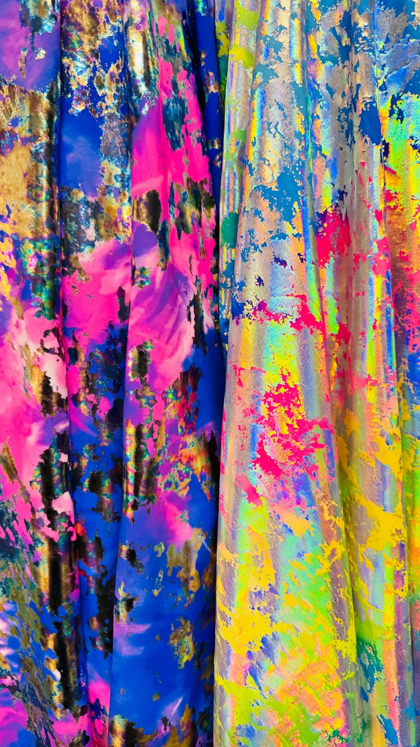 New splattered lava design metallic nylon spandex 4way stretch 58/60" Sold by the YD. Ships worldwide from Los Angeles California USA.