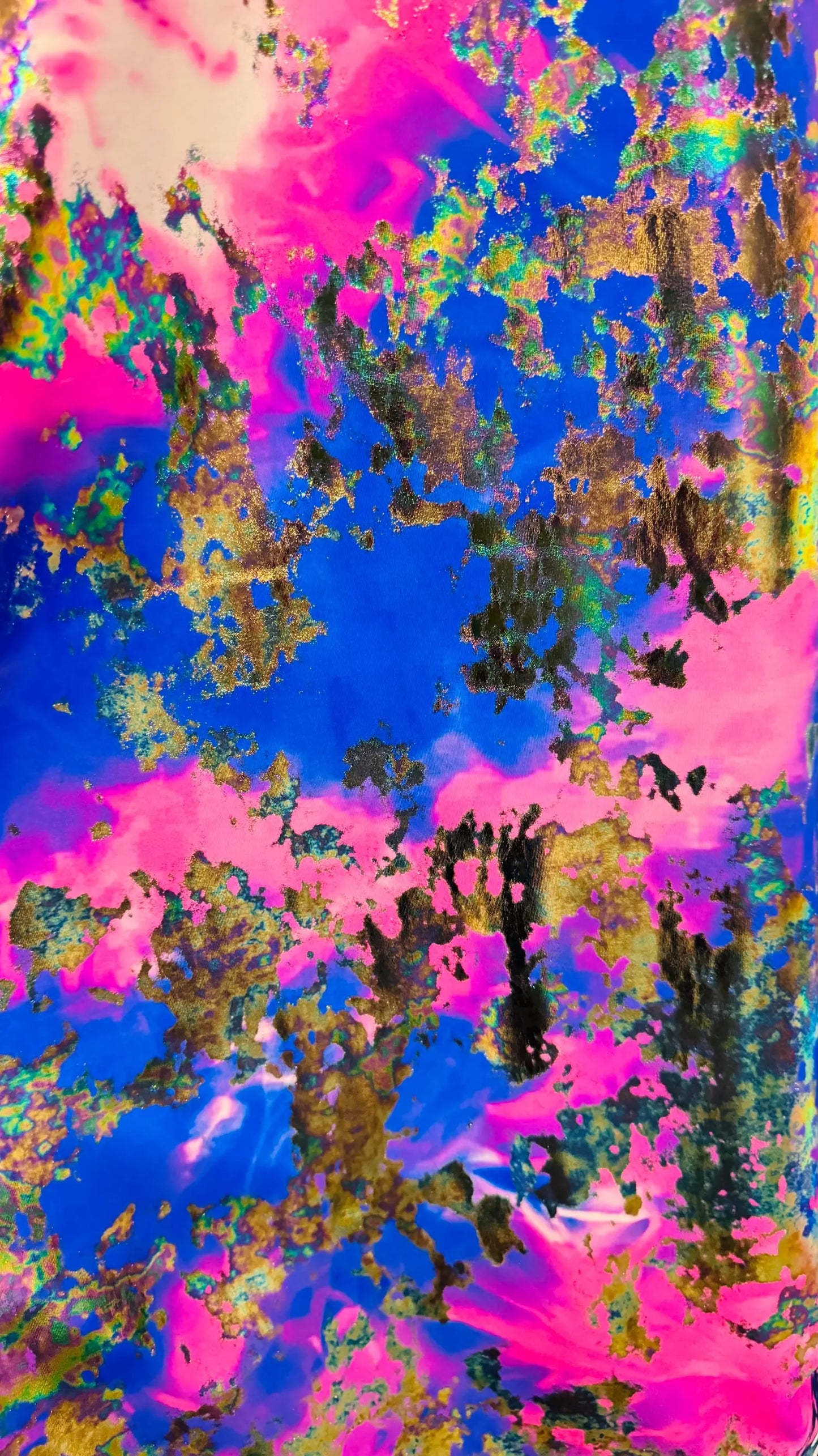 New splattered lava design metallic nylon spandex 4way stretch 58/60" Sold by the YD. Ships worldwide from Los Angeles California USA.
