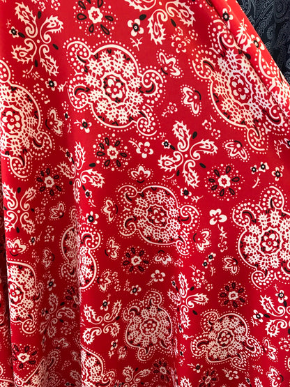 Bandana paisley design on nylon spandex 4way Stretch 58/60" Sold by the YD. Ships worldwide from Los Angeles California USA