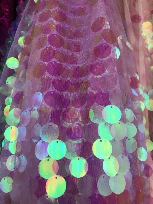 NEW Iridescent lilac big paillette Sequins on stretch mesh base 58/60" Sold bu the YD. Ships worldwide from Los Ángeles California USA