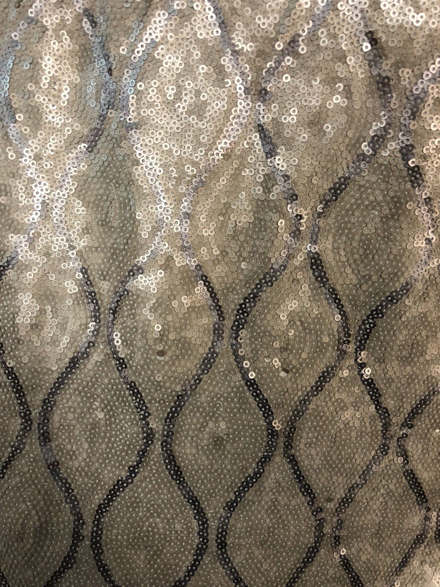 New sequins chain design on spandex base 2way stretch 58/60" Sold by the YD. ships worldwide from Los Angeles California USA