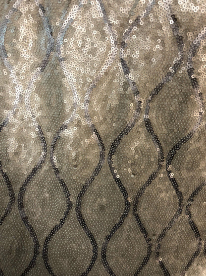 New sequins chain design on spandex base 2way stretch 58/60" Sold by the YD. ships worldwide from Los Angeles California USA