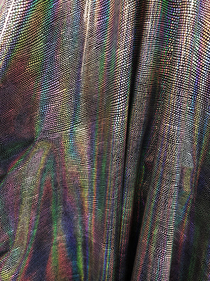 New stretch shining vinyl animal print black/silver 58/60" Sold by the YD. Ships worldwide from Los Angeles California USA.