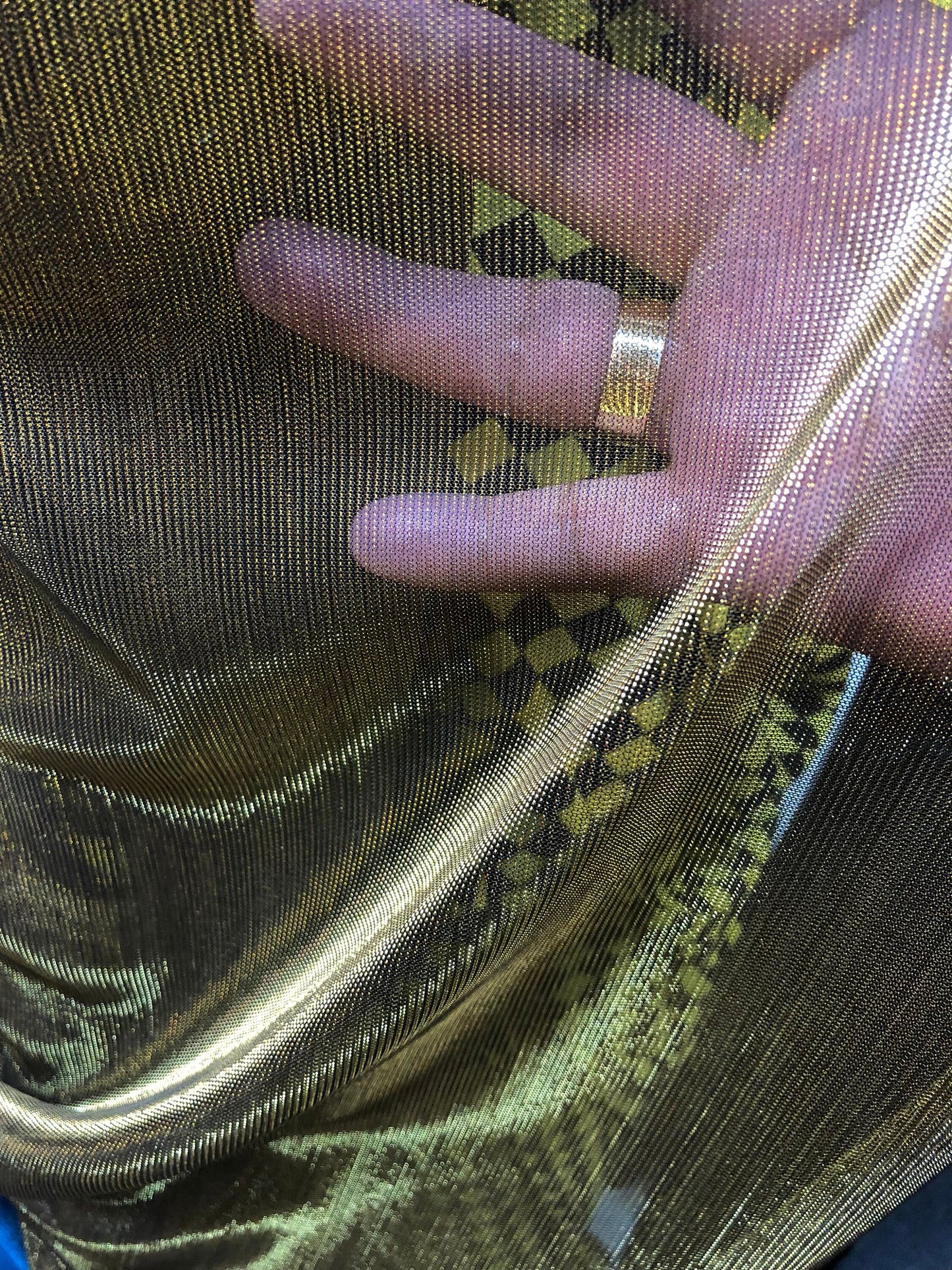 Metallic mesh black gold 4way stretch 58/60" Sold by the YD. Ships worldwide from Los Angeles California USA.