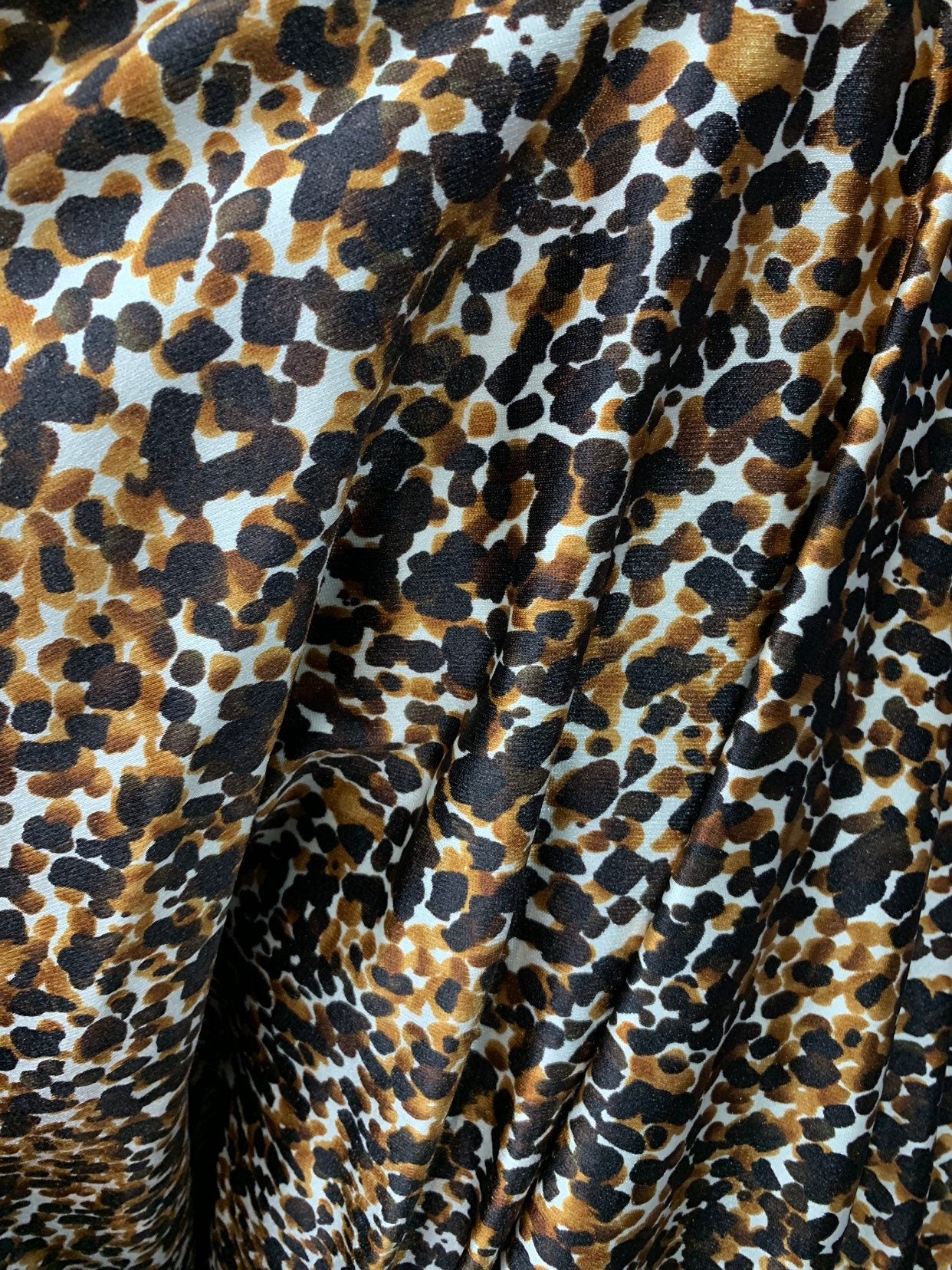 Jumbo spandex print heavy spandex 4way stretch 48/50" Sold by the YD. Ships worldwide from Los Angeles California USA.
