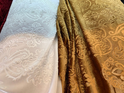 New Damask Royalty design heavy 4way stretch velvet 58/60" Sold by the YD. Ships worldwide from Los Angeles California USA.