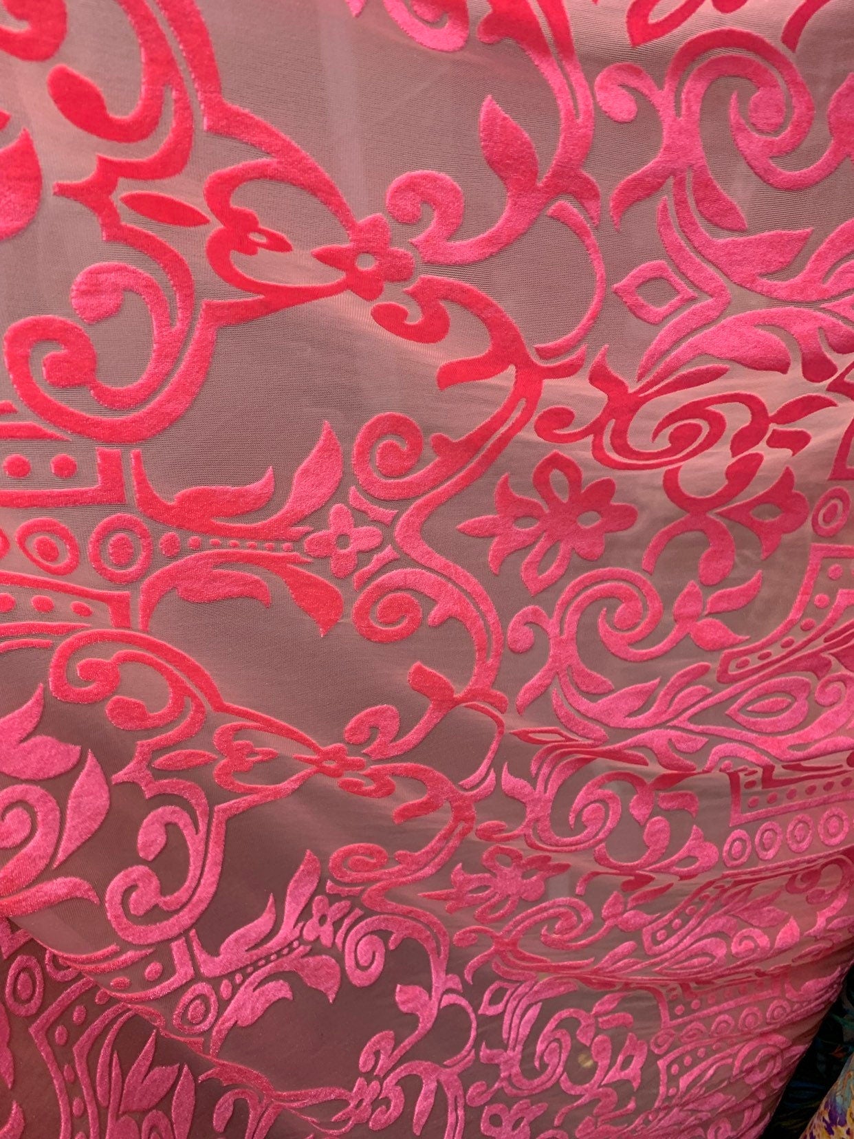 New burnout velvet victoria design hot pink 4way stretch 58/60" Sold by the YD. Ships worldwide from Los Angeles California USA.