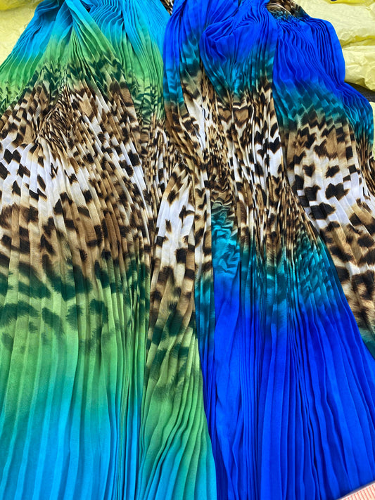 New accordion pleaded chiffon leopard animal print design 58/60” Sold by the YD. Ships worldwide from Los Angeles California USA.