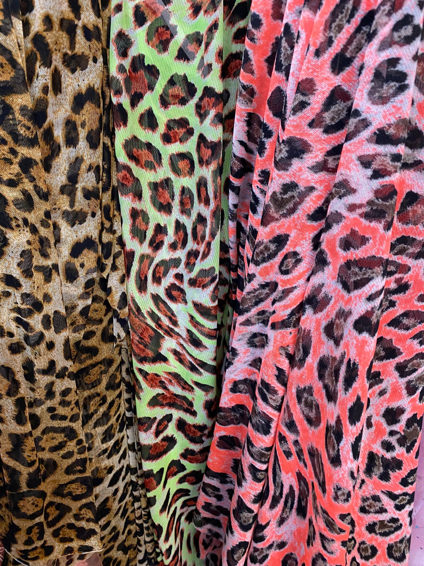 New Power mesh leopard print design 4-way stretch 58/60” Sold by the YD. Ships worldwide from Los Ángeles California USA.