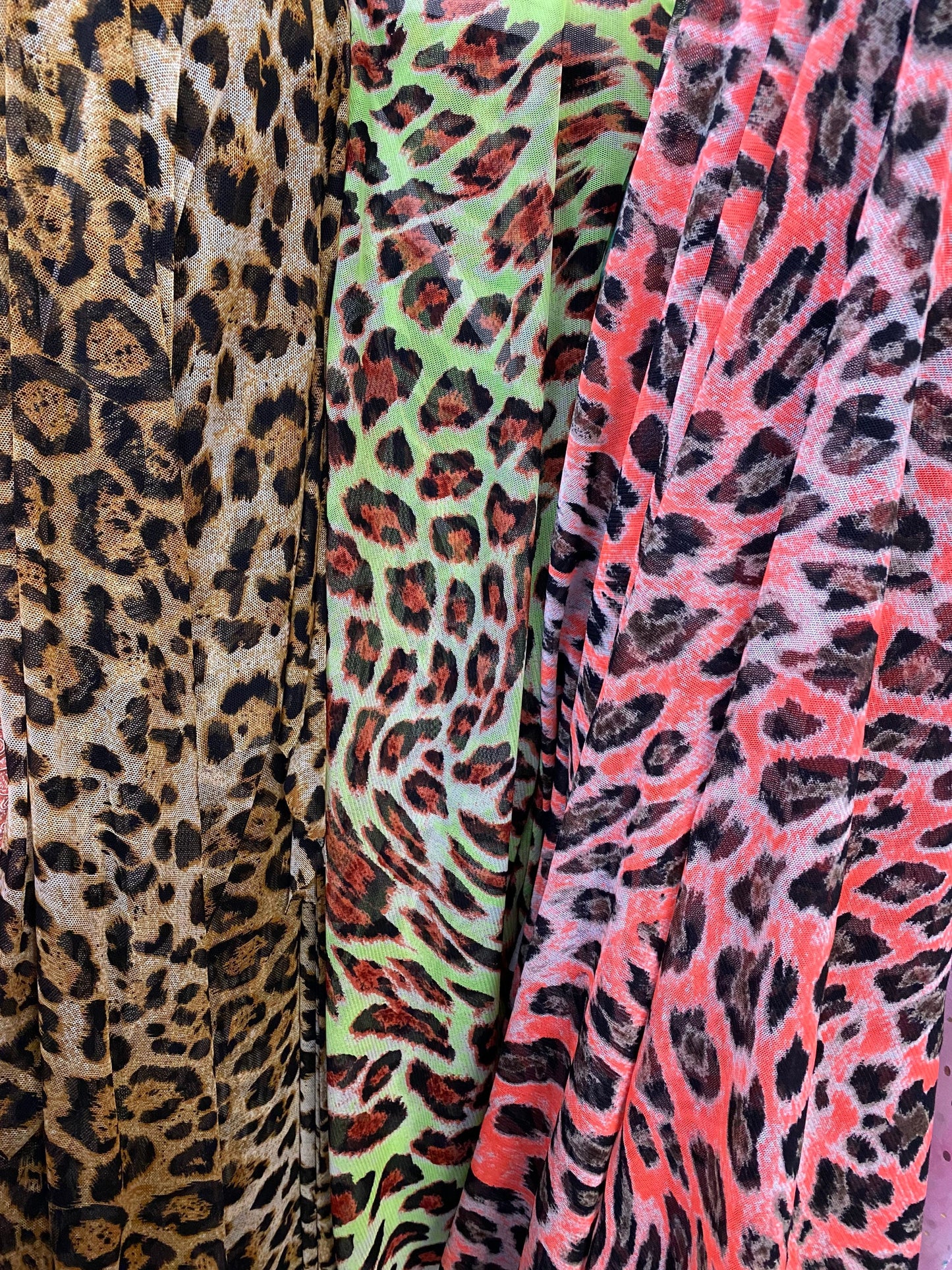 New Power mesh leopard print design 4-way stretch 58/60” Sold by the YD. Ships worldwide from Los Ángeles California USA.