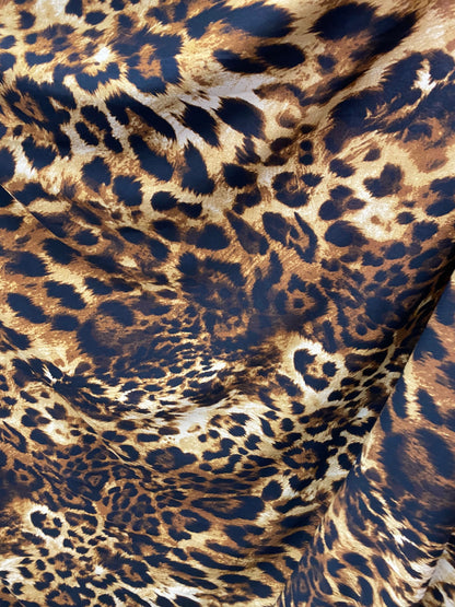 Exotic Leopard design print on great quality of poly spandex 4-way stretch 58/60” Sold by the YD. Ships Worldwide from Los Angeles californi