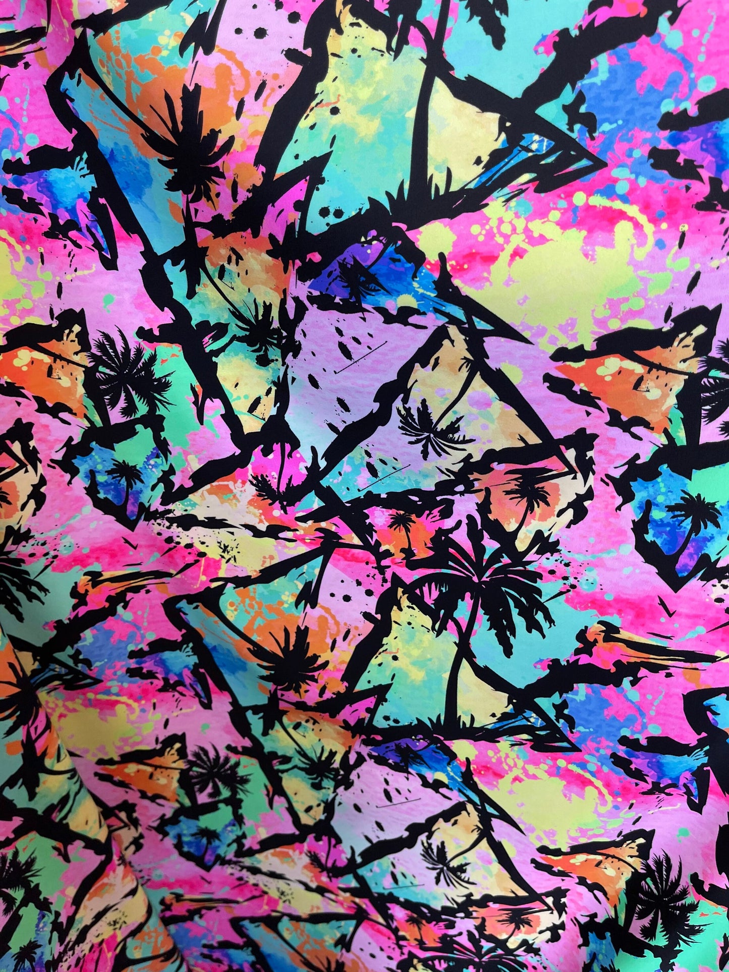 New palm tree design print on great quality of nylon spandex 4-way stretch 58/60” Sold by the YD. Ships Worldwide from Los Angeles CA