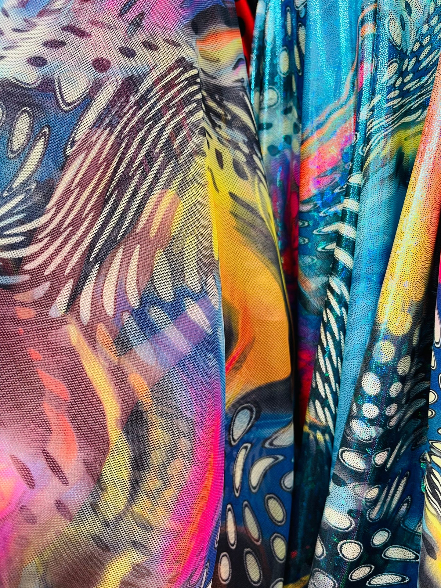 Safari abstract design hologram nylon spandex and print power mesh 4-way stretch 58/60” Sold by the YD. Ships Worldwide from Los Ángeles CA