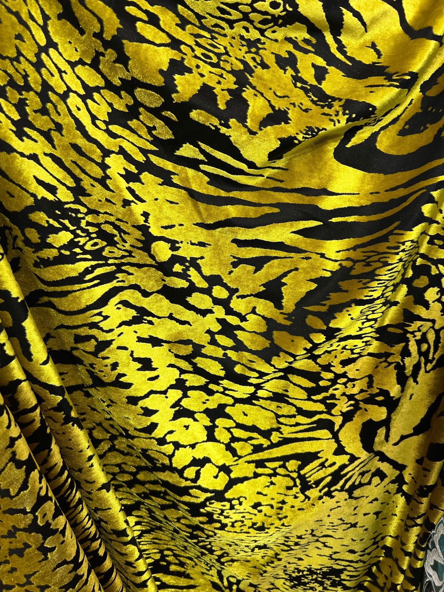 New Exotic animal print design on burnout luxury stretch velvet 4-way stretch 58/60” Sold by the YD. Ships Worldwide from Los Angeles  Calif