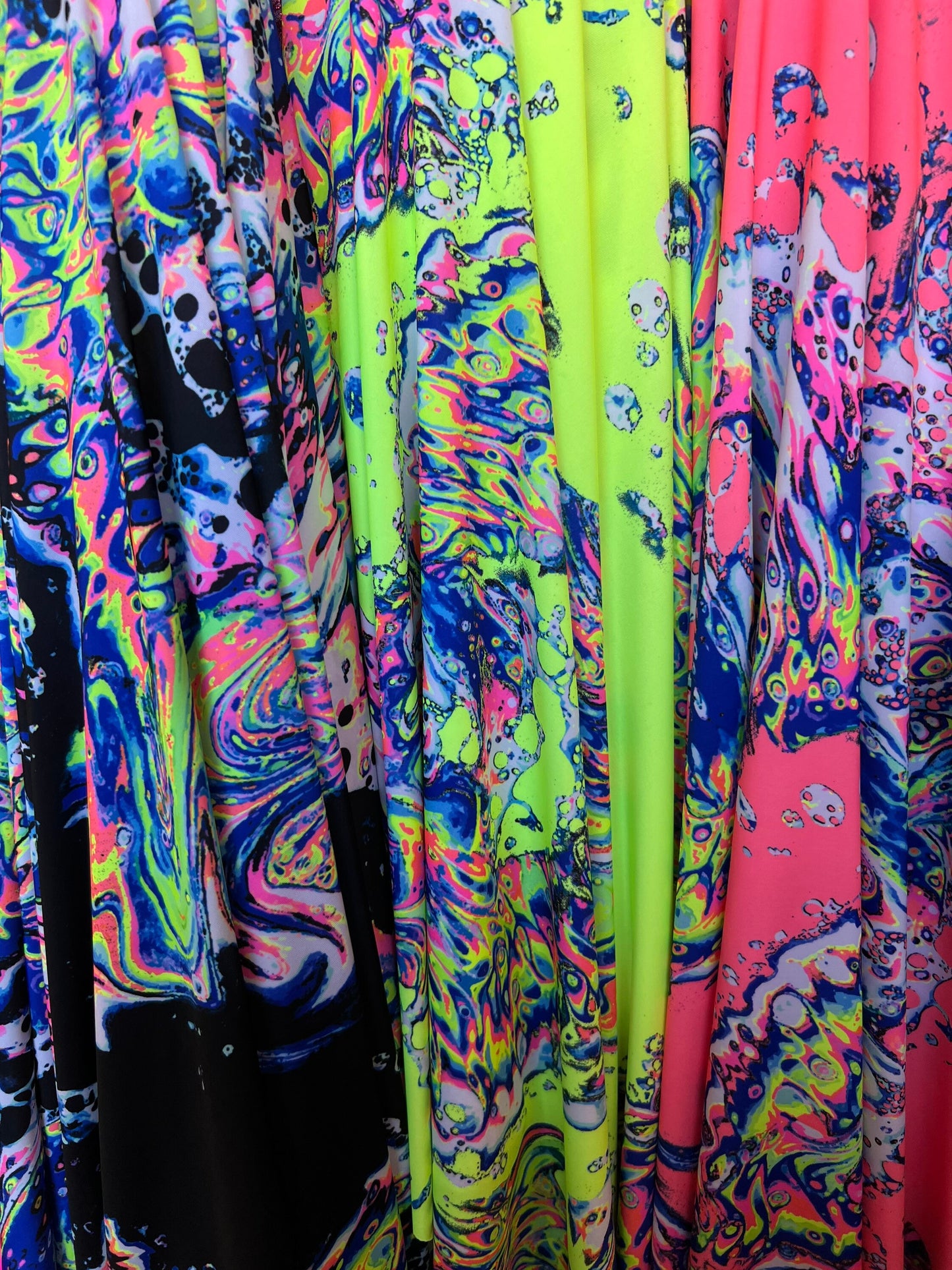 Lava abstract design print on great quality of nylon spandex 4-way stretch 58/60” Sold by the YD. Ships Worldwide from Los Ángeles CA USA