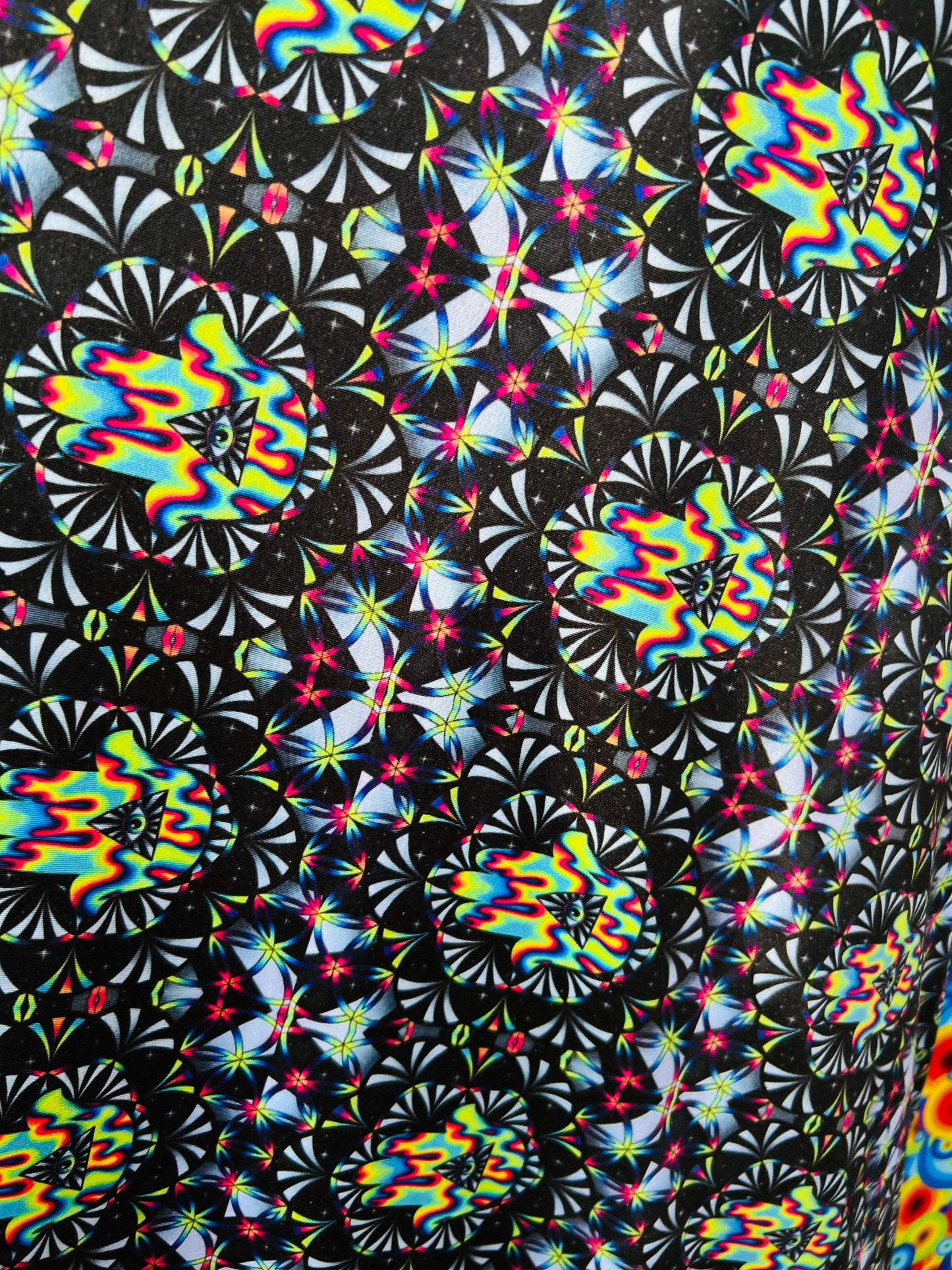 New digital abstract design print on great quality of nylon spandex 4-way stretch 58/60” Sold by the YD. Ships Worldwide from Los Angeles CA