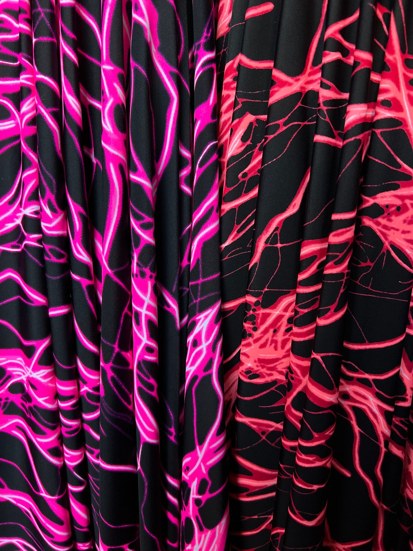 Thunderbolt design print on great quality of nylon spandex  without foil 4-way spandex 4-way stretch 58/60” Sold by the YD. Ships worldwide