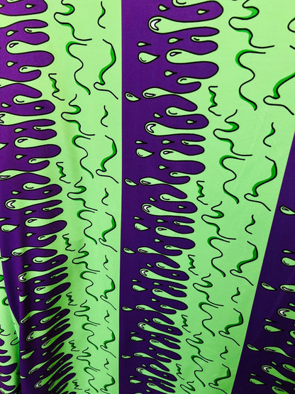 Abstract design green/purple print on great quality of poly spandex 4-way stretch 58/60” Sold by the YD. Ships Worldwide from Los Ángeles CA