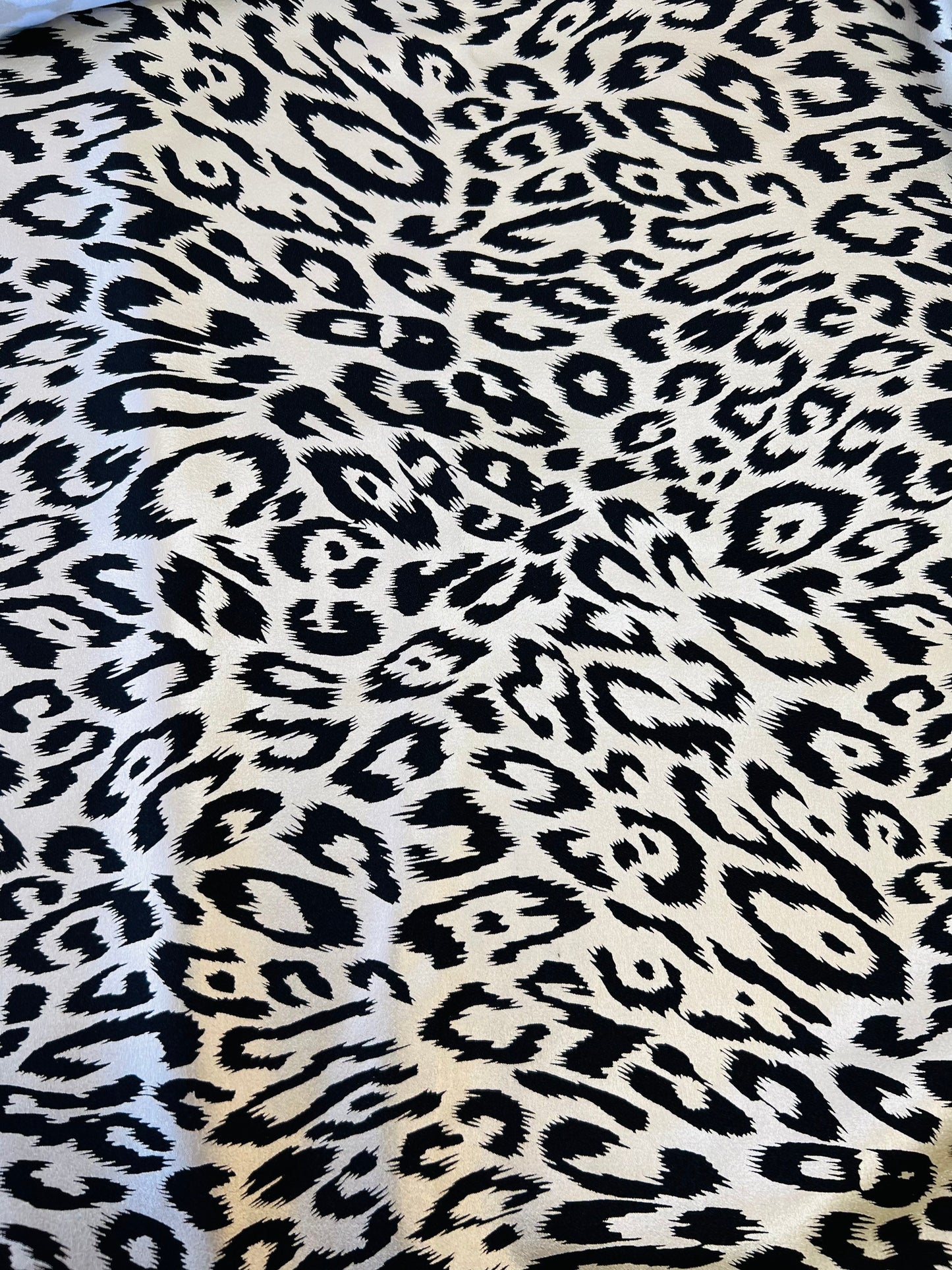 New Leopard design metallic nylon spandex ;-way stretch 58/60” Sold by the YD. Ships Worldwide from Los Angeles California USA