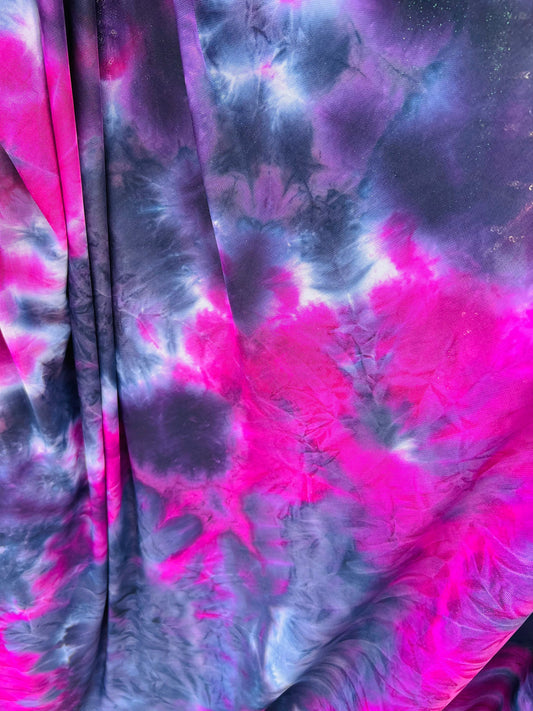 Tie dye design print on great quality of nylon power mesh 4-way stretch 58/60” Sold by the YD. Ships Worldwide from Los Angeles California U