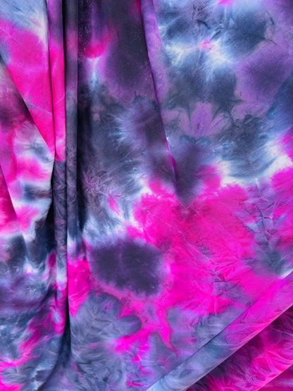 Tie dye design print on great quality of nylon power mesh 4-way stretch 58/60” Sold by the YD. Ships Worldwide from Los Angeles California U