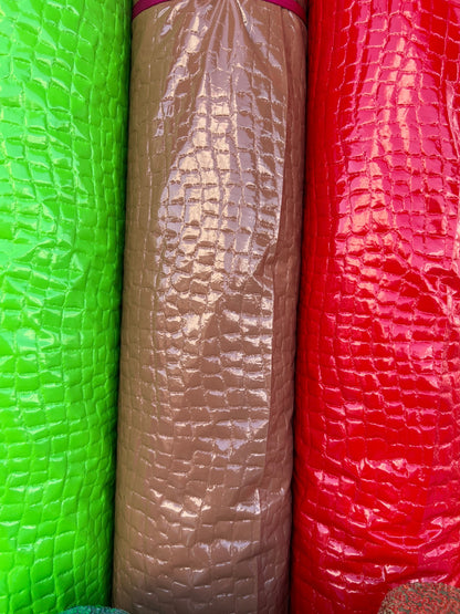 New crocodile stretch vinyl  shiny latex 4-way stretch 58/60” Sold by the YD. Ships worldwide from Los Ángeles California USA
