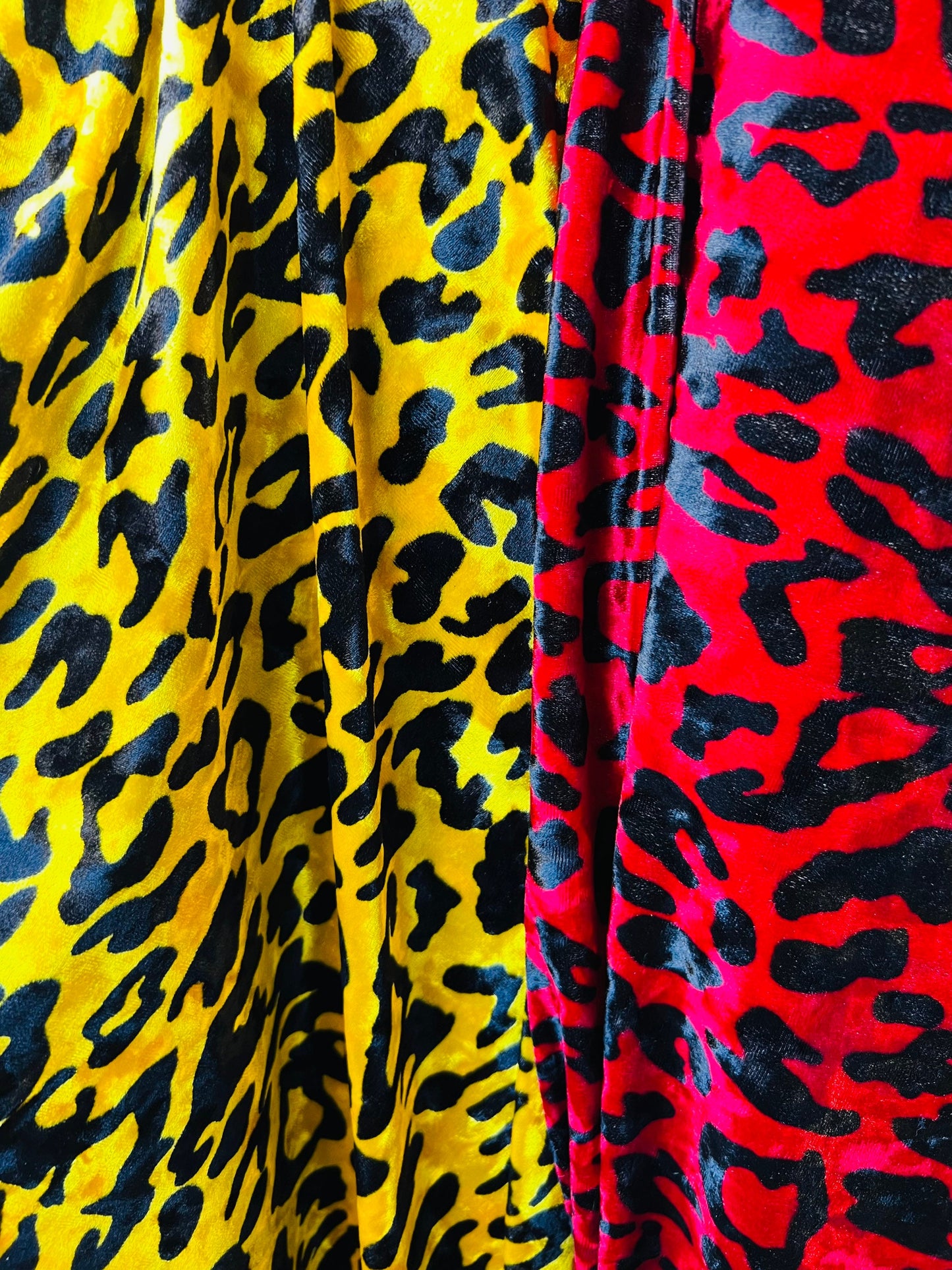 New Leopard design exotic animal print on 4-way stretch velvet  58/60” Sold by the YD. Ships worldwide from Los Angeles California