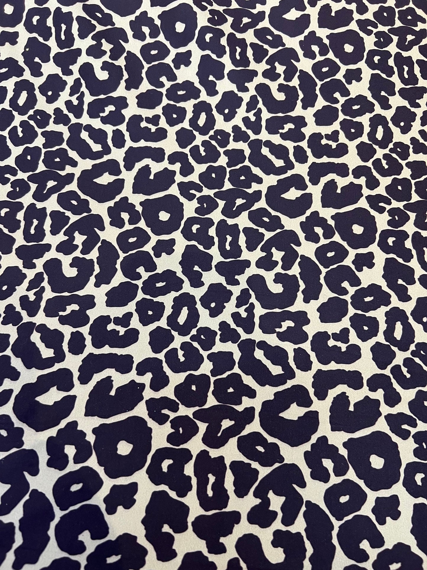Exotic Leopard design print on great quality of nylon spandex 4-way stretch 58/60” Sold by the YD. Ships Worldwide from Los Angeles CA