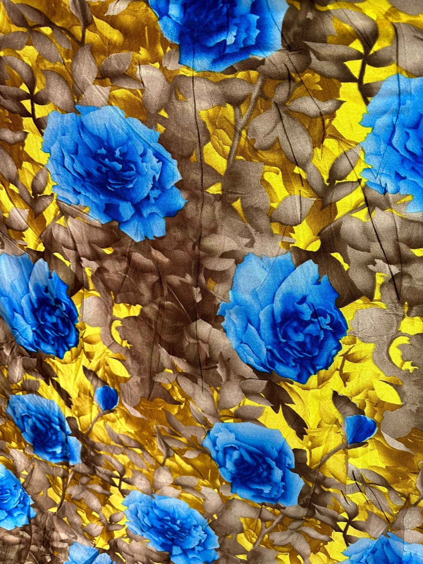 Lovely Flower design print on Luxury stretch velvet 4-way stretch 58/60” Sold by the YD. Ships worldwide from Los Angeles California USA