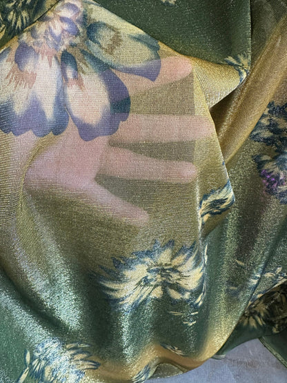 New Iridescent metallic mesh with flower design 2-way stretch 58/60”