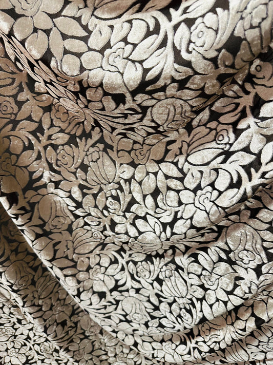 New Luxury floral design burnout stretch velvet 2-way stretch 58/60” Sold by the YD. Ships worldwide from Los Angeles California USA